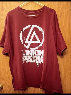 Men's Maroon Linkin Park Logo T-Shirt